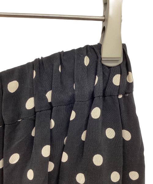 SACRA（サクラ）SACRA (サクラ) ポルカドットスカート　POLKA DOT'S SKIRT ブラック サイズ:38の古着・服飾アイテム