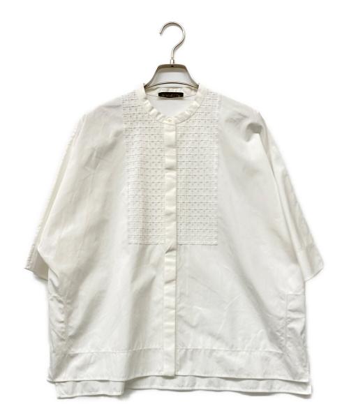 TOMORROW LAND collection（トゥモローランドコレクション）TOMORROW LAND collection (トゥモローランドコレクション) スクエアエンブロイダリー ヨークエンブロイダリーブラウス ホワイト サイズ:36の古着・服飾アイテム
