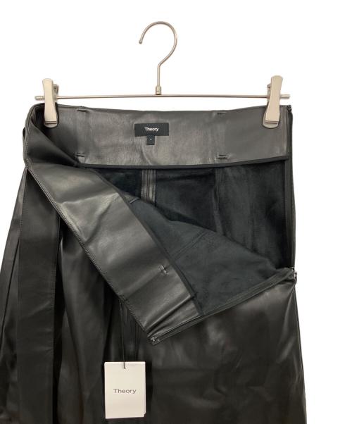 theory（セオリー）theory (セオリー) BEDFORD FAUX LEATHER/BELTED A LINE SK / フェイクレザースカート ブラック サイズ:4 未使用品の古着・服飾アイテム