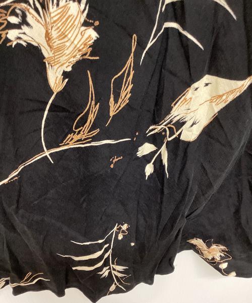 SACRA（サクラ）SACRA (サクラ) オータムフラワースカート ブラック サイズ:38の古着・服飾アイテム