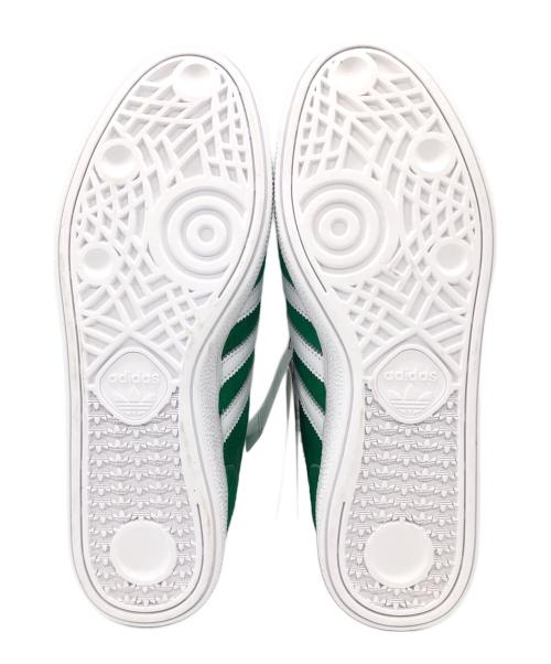 adidas（アディダス）adidas (アディダス) スニーカー グリーン×ホワイト サイズ:27.5cmの古着・服飾アイテム