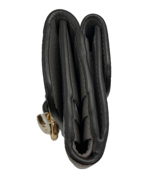 Chloe（クロエ）Chloe (クロエ) アルファベット ミニ コンパクトウォレット ブラウンの古着・服飾アイテム