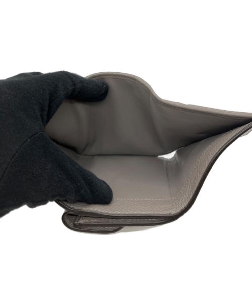 Chloe（クロエ）Chloe (クロエ) アルファベット ミニ コンパクトウォレット ブラウンの古着・服飾アイテム