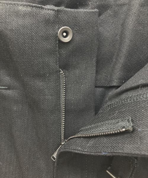 ato（アトウ）ato (アトウ) ベルト付サルエルデニムパンツ ブラック サイズ:46の古着・服飾アイテム