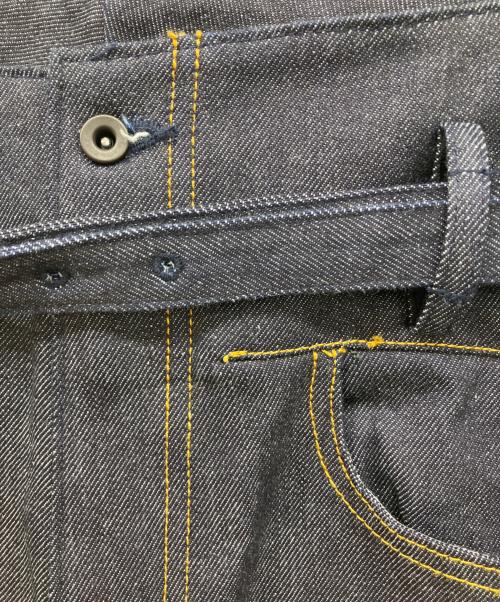 ato（アトウ）ato (アトウ) ベルト付サルエルデニムパンツ インディゴ サイズ:46の古着・服飾アイテム
