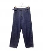 COMOLIコモリ）の古着「デニムベルテッドパンツ」｜インディゴ