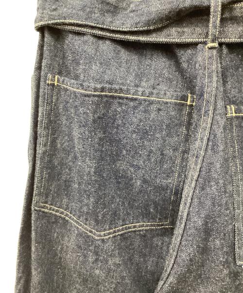 COMOLI（コモリ）COMOLI (コモリ) デニムベルテッドパンツ インディゴ サイズ:1の古着・服飾アイテム