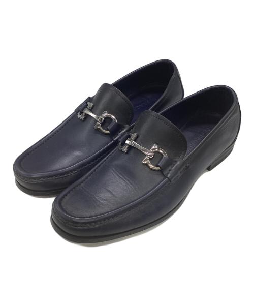 Salvatore Ferragamo（サルヴァトーレ フェラガモ）Salvatore Ferragamo (サルヴァトーレ フェラガモ) ガンチーニローファー ネイビー サイズ:8の古着・服飾アイテム