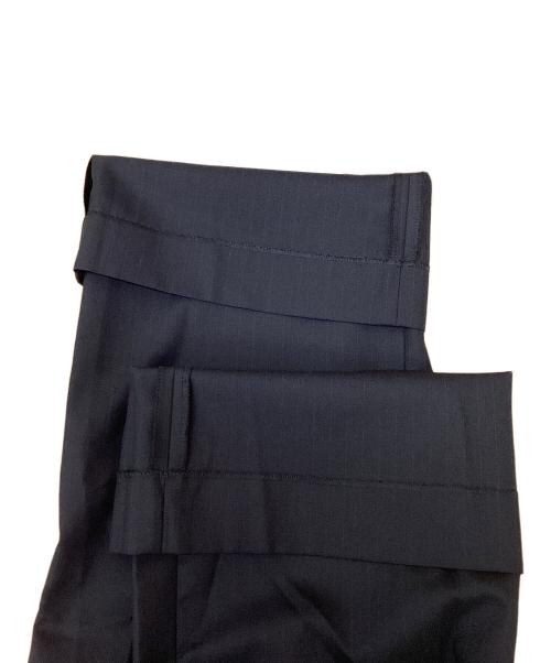 ISSEY MIYAKE FETE（イッセイミヤケフェット）ISSEY MIYAKE FETE (イッセイミヤケフェット) ウールストライプパンツ ブラック サイズ:2の古着・服飾アイテム