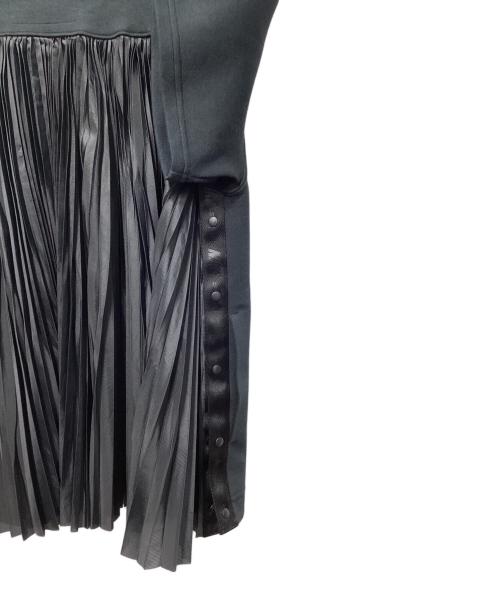 NIKE（ナイキ）NIKE (ナイキ) sacai (サカイ) プリーツカットソー ネイビー サイズ:Lの古着・服飾アイテム