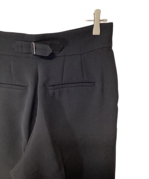 uncrave（アンクレイヴ）uncrave (アンクレイヴ) ウォッシャブル ダブルクロス テーパードパンツ ブラック サイズ:3 未使用品の古着・服飾アイテム