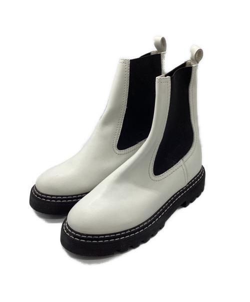 GALERIE VIE（ギャルリーヴィー）GALERIE VIE (ギャルリーヴィー) サイドゴアブーツ ホワイト サイズ:37の古着・服飾アイテム