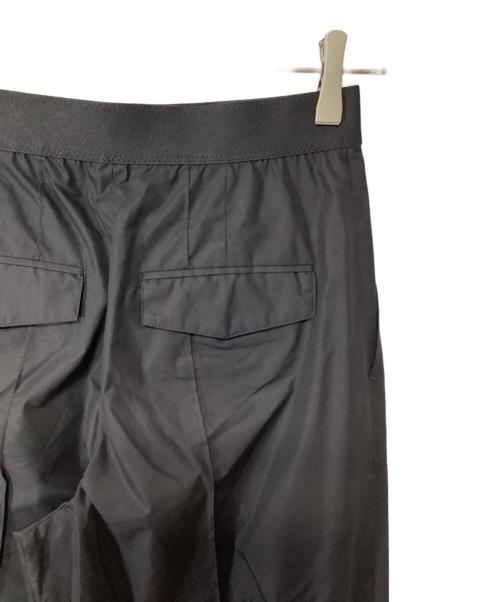 LE PHIL（ル フィル）LE PHIL (ル フィル) クリスピーブロードパンツ ブラック 未使用品の古着・服飾アイテム
