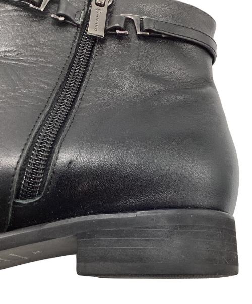 HIMIKO（ヒミコ）HIMIKO (ヒミコ) ビットモチーフショートブーツ ブラック サイズ:24の古着・服飾アイテム