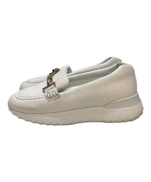 TOD'S（トッズ）TOD'S (トッズ) Alber Elbaz (アルベール エルバス) ダブルT モカシンスニーカー ホワイト サイズ:35の古着・服飾アイテム