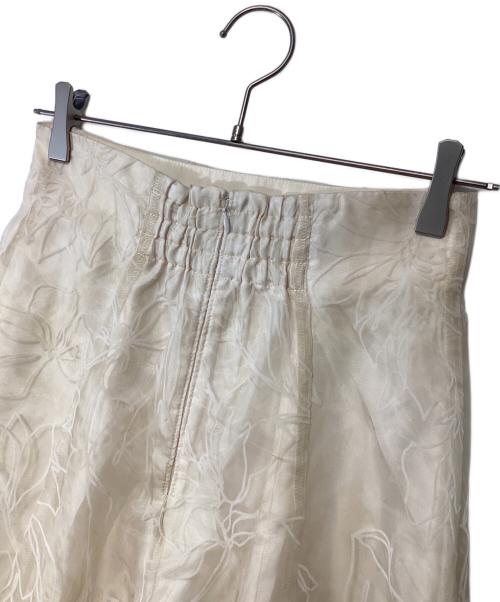 Mystrada（マイストラーダ）Mystrada (マイストラーダ) リコリスフロッキースカート アイボリー サイズ:36の古着・服飾アイテム