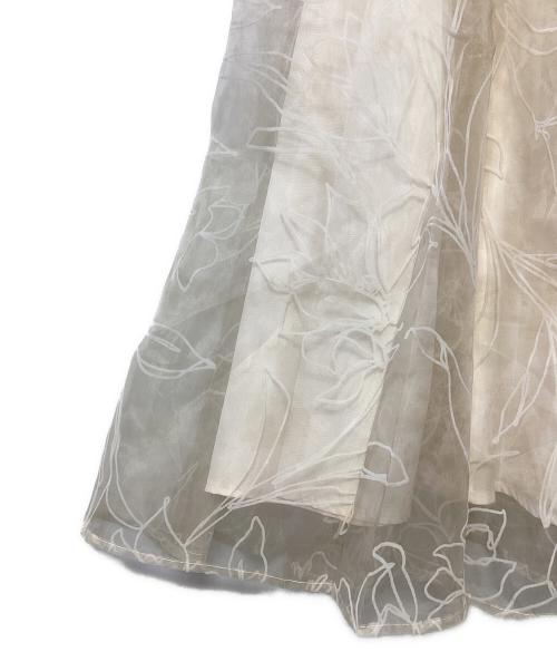 Mystrada（マイストラーダ）Mystrada (マイストラーダ) リコリスフロッキースカート アイボリー サイズ:36の古着・服飾アイテム