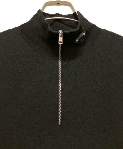 PRADA（プラダ）PRADA (プラダ) ロゴプレートハーフジップワンピース ブラック サイズ:42の古着・服飾アイテム