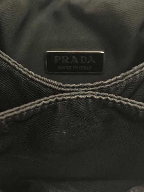 PRADA（プラダ）PRADA (プラダ) ソフト Re-Nylonパデッド ミニバッグ ブラックの古着・服飾アイテム