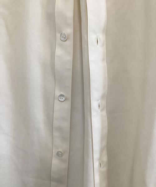 山内（ヤマウチ）山内 (ヤマウチ) ノンミュールシングウールシルクシャツ アイボリー サイズ:4の古着・服飾アイテム