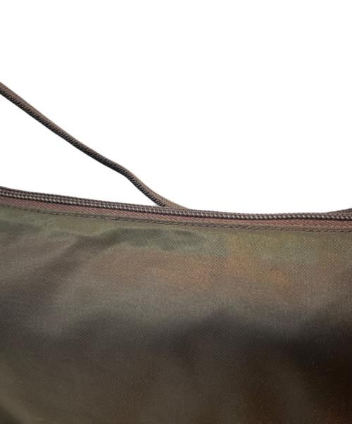 PRADA（プラダ）PRADA (プラダ) アクセサリーポーチ オリーブの古着・服飾アイテム
