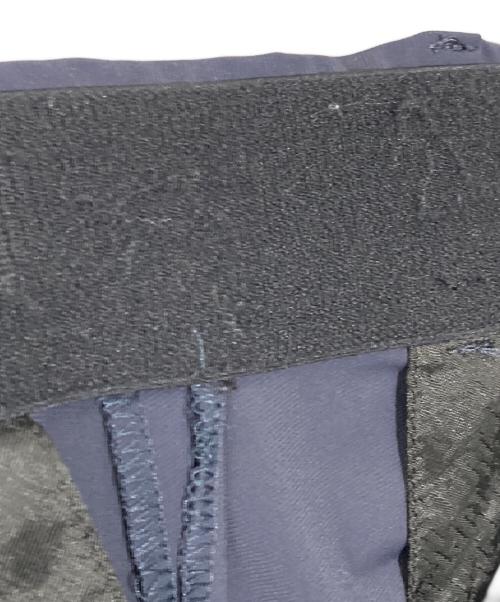 PT TORINO（ピーティートリノ）PT TORINO (ピーティートリノ) LAMDAストレッチアクティブパンツ ネイビー サイズ:44の古着・服飾アイテム