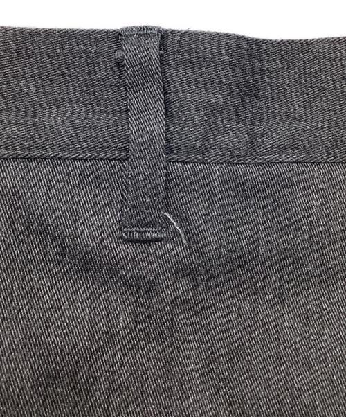 digawel（ディガウェル）DIGAWEL (ディガウェル) テーパードパンツ グレー サイズ:SIZE 2の古着・服飾アイテム