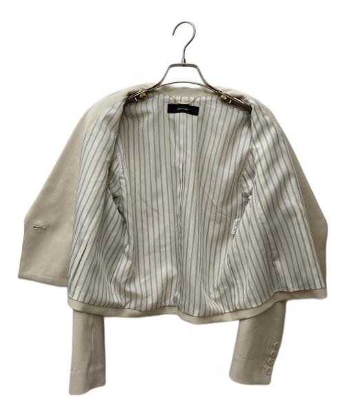 allureville（アルアバイル）allureville (アルアバイル) ギャバショートジャケット 202410-10-030-11-010 アイボリー サイズ:１の古着・服飾アイテム