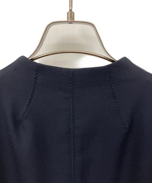 BEIGE（ベイジ）BEIGE (ベイジ) LUIZA ノーカラージャケット ネイビー サイズ:2の古着・服飾アイテム