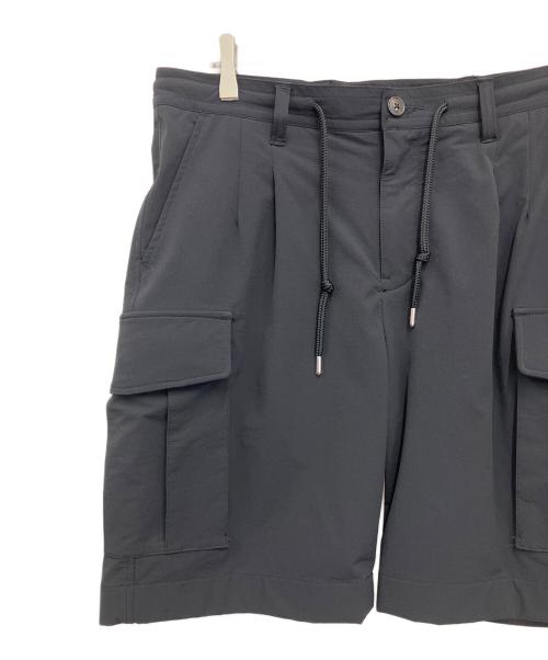 1piu1uguale3（ウノピュウノウグァーレトレ）1piu1uguale3 (ウノピュウノウグァーレトレ) CARGO SHORTS(カーゴショーツ) ブラック サイズ:VIの古着・服飾アイテム