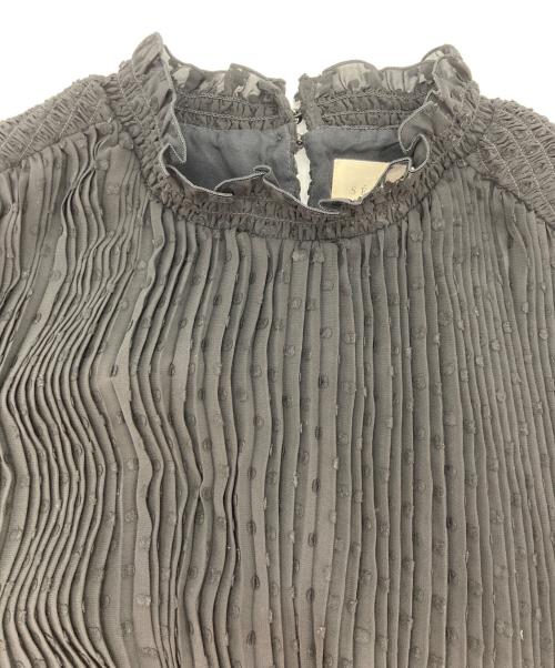 SEZANE（セザンヌ）SEZANE (セザンヌ) プリーツワンピース ブラック サイズ:44の古着・服飾アイテム