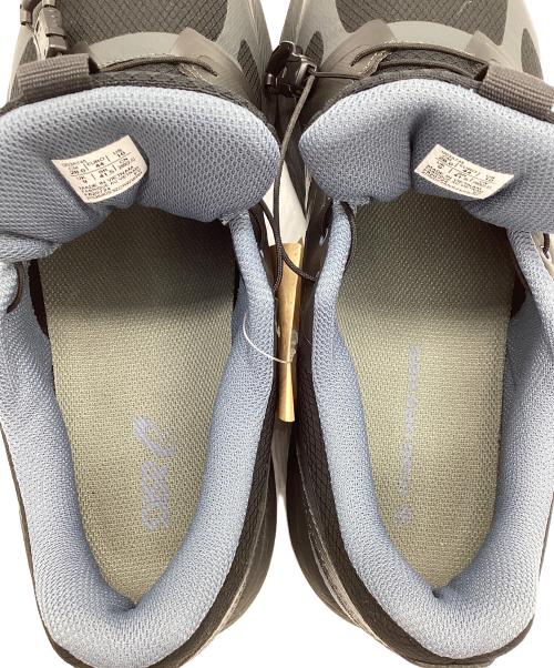 asics（アシックス）asics (アシックス) san san gear (サンサンギア) GEL-TERRAIN グレー サイズ:28cm 未使用品の古着・服飾アイテム