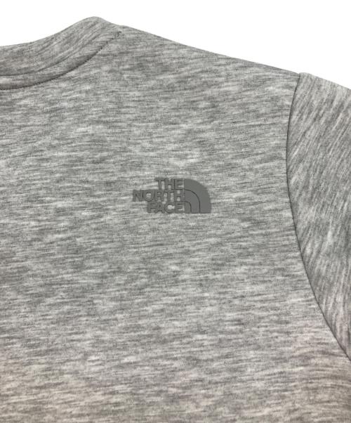 THE NORTH FACE（ザ ノース フェイス）THE NORTH FACE (ザ ノース フェイス) テックエアースウェットクルー グレー サイズ:L 未使用品の古着・服飾アイテム
