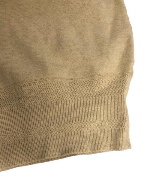 HYKE（ハイク）HYKE (ハイク) クルーネックニット ベージュ サイズ:1の古着・服飾アイテム