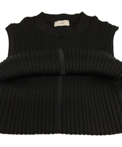 HYKE（ハイク）HYKE (ハイク) WIDE RIBBED CROPPED VEST ブラック サイズ:-の古着・服飾アイテム