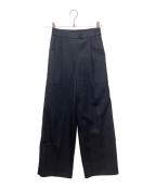 YORIヨリ）の古着「サテンセンタープレスワイドパンツ」｜ブラック