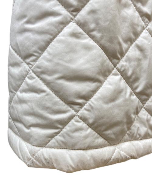 Yarmo（ヤーモ）Yarmo (ヤーモ) Quilting Lab Coat ホワイト サイズ:表記なしの古着・服飾アイテム