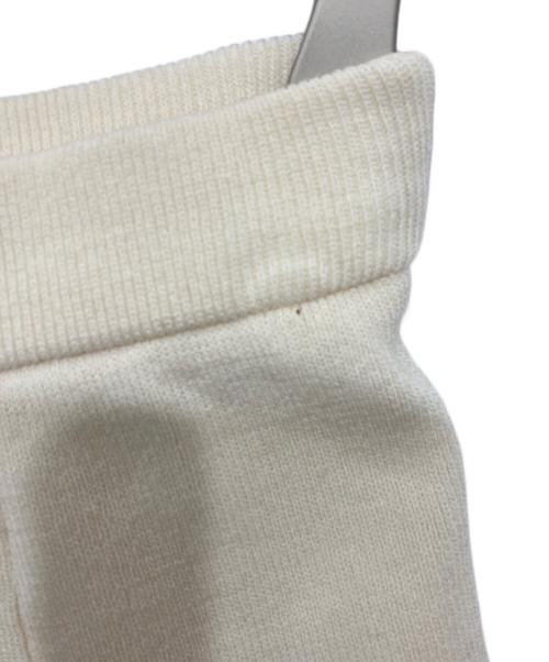 MUSE de Deuxieme Classe（ミューズ ドゥーズィエム クラス）MUSE de Deuxieme Classe (ミューズ ドゥーズィエム クラス) Heartrich フレアスカート/ハートリッチ　フレアスカート アイボリー サイズ:FREEの古着・服飾アイテム