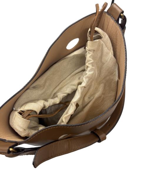 J&M DAVIDSON（ジェイ＆エム デヴィッドソン）J&M DAVIDSON (ジェイ＆エム デヴィッドソン) ワンショルダーバッグ ブラウンの古着・服飾アイテム