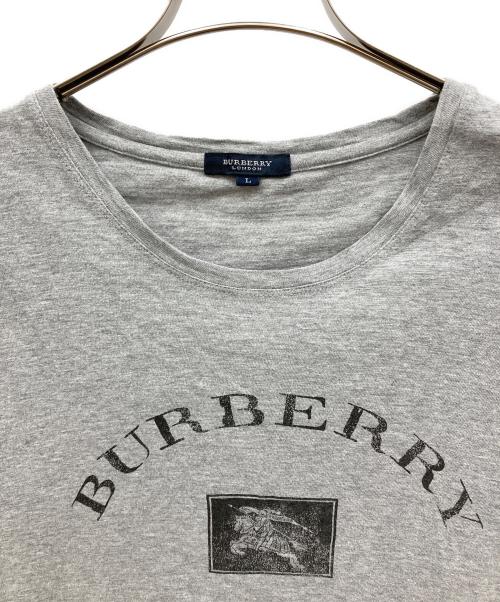 BURBERRY LONDON（バーバリーロンドン）BURBERRY LONDON (バーバリーロンドン) プリントTシャツ グレー サイズ:Lの古着・服飾アイテム