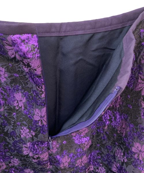 DRAWER（ドゥロワー）DRAWER (ドゥロワー) パープルフラワージャカードスカート パープル サイズ:36の古着・服飾アイテム