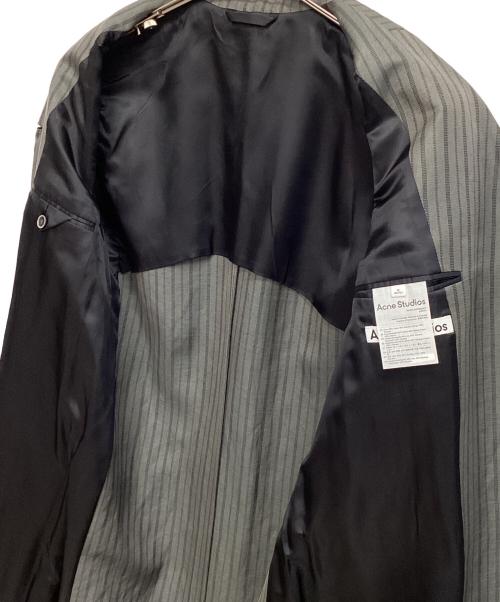 Acne studios（アクネ ストゥディオス）ACNE STUDIOS (アクネ ストゥディオス) リネンレーヨンストライプ チェスターコート グレー サイズ:32の古着・服飾アイテム