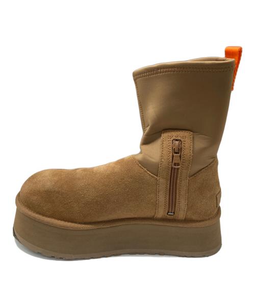 UGG（アグ）UGG (アグ) クラシックディッパーサイドジップブーツ ベージュ サイズ:25の古着・服飾アイテム