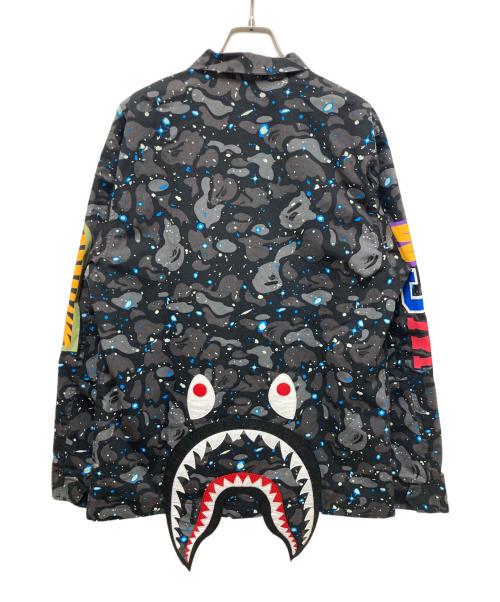 A BATHING APE（ア ベイシング エイプ）A BATHING APE (ア ベイシング エイプ) SPACE CAMO SHARK M-65 ブラック サイズ:Sの古着・服飾アイテム