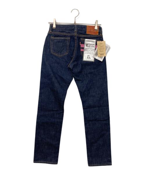MOMOTARO JEANS（桃太郎ジーンズ）MOMOTARO JEANS (桃太郎ジーンズ) 14.7oz 出陣 レギュラーライズタイトストレート インディゴ サイズ:W26 未使用品の古着・服飾アイテム