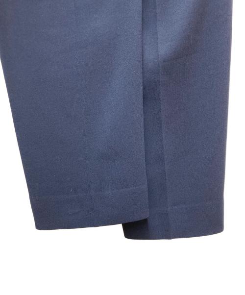 BEIGE（ベイジ）BEIGE (ベイジ) CINDY / テーパードパンツ PRCWKA0101 ネイビー サイズ:4の古着・服飾アイテム