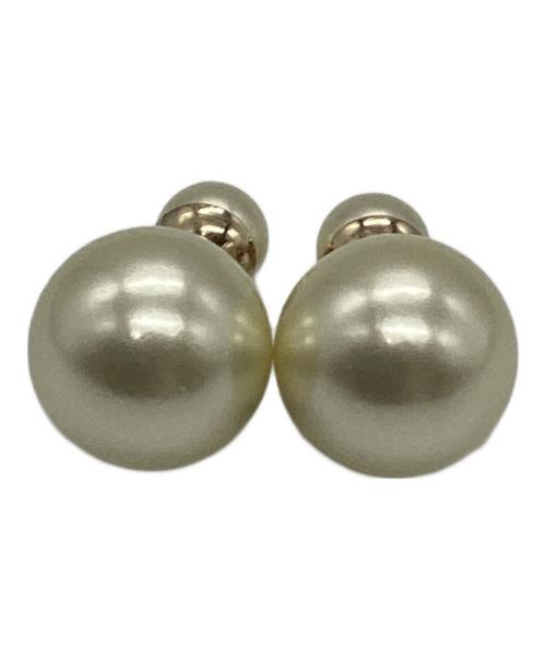 Christian Dior（クリスチャン ディオール）Christian Dior (クリスチャン ディオール) トライバル ダブルフェイクパール ピアスの古着・服飾アイテム