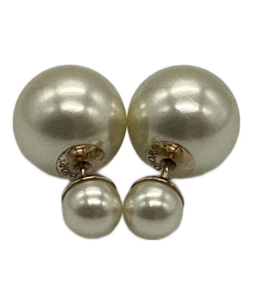 Christian Dior（クリスチャン ディオール）Christian Dior (クリスチャン ディオール) トライバル ダブルフェイクパール ピアスの古着・服飾アイテム