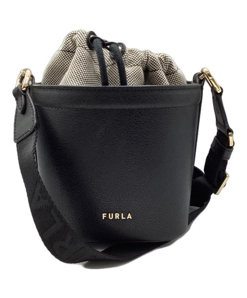 FURLA（フルラ）FURLA (フルラ) バケット巾着ショルダーバッグ ブラックの古着・服飾アイテム