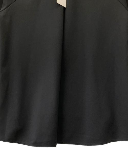 UNFILO（アンフィーロ）UNFILO (アンフィーロ) BEAUTY MOVE 2WAYブラウス ブラック サイズ:Mの古着・服飾アイテム